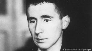 Бертольт Брехт: відомості про життя та творчість