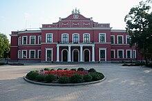 0600cid7-cb93-220x147.jpg