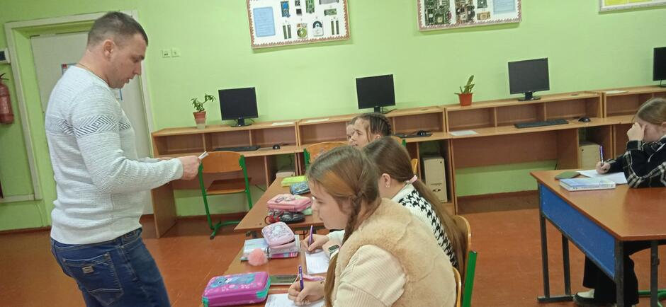 0600e8rj-cd00-940x434.jpg