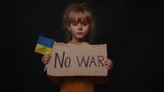 Українські діти є ресурсом для ворога, їх записують у військові організації та роблять з них солдатів
