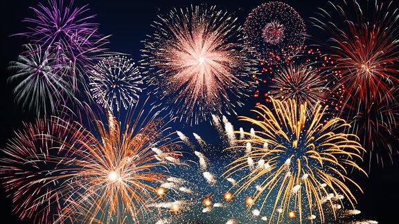 Silvester-Feuerwerk in Thüringen: Was beim Böllern erlaubt ist und was nicht | MDR.DE