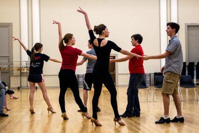 UNL Ballroom Dance Company members find joy in old-fashioned variety | Culture | dailynebraskan.com