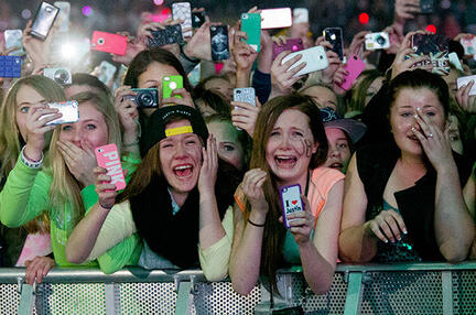 6 Artists That Have Unbelievably Loyal Fan bases