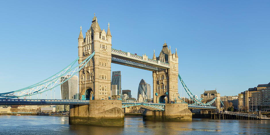 Tower Bridge - Wikipedia