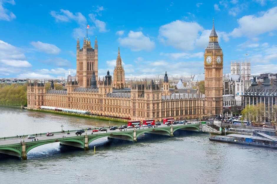 Big Ben and the Houses of Parliament - A Historic Icon and the Seat of British Government – Go Guides