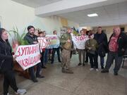 Реорганізація ліцею на Черкащині «вийшла з-під контролю»: батьки протестують та пишуть петиції  