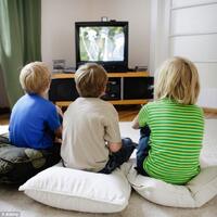 Here's why you shouldn't let your kids watch TV for more than 3 hours – India TV