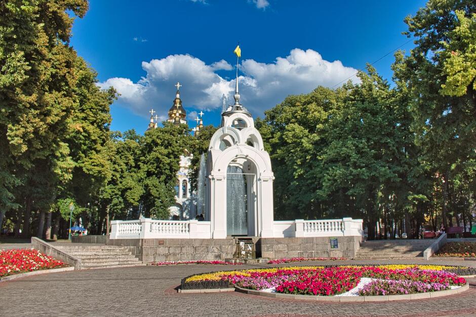 0601kuev-cf87-940x626.jpg