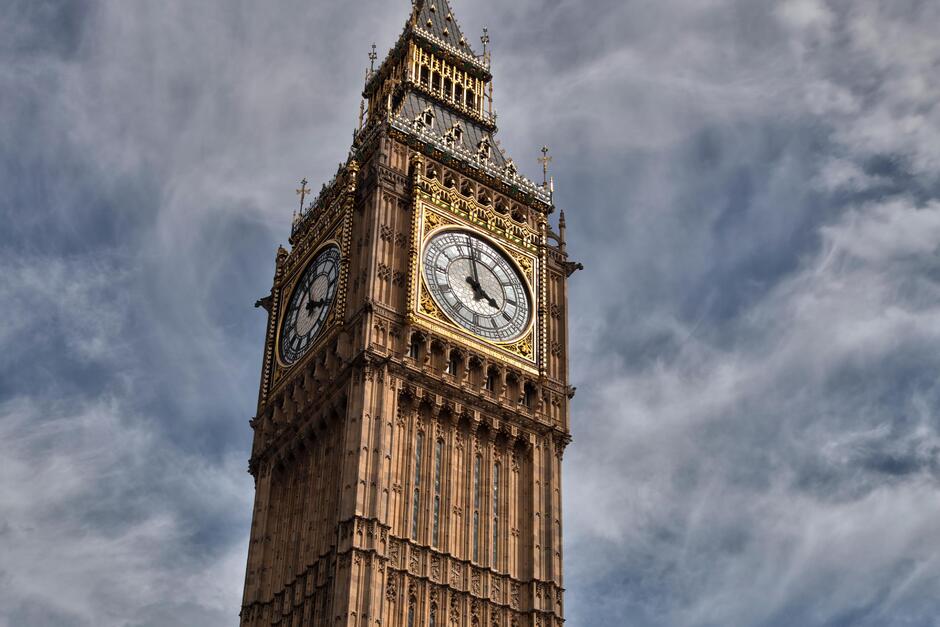 Big Ben rings the changes by opening to tourists