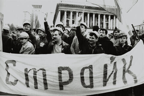 0601uzvl-f0ff-480x320.jpg