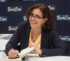 280px-RJ_Palacio_at_BookCon_%2816102%29.jpg