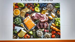 Презентація з теми: "Healthy food"