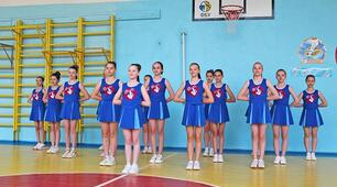 Знайомство з проєктом "Пліч-о-пліч всеукраїнські шкільні ліги з черліденгу"