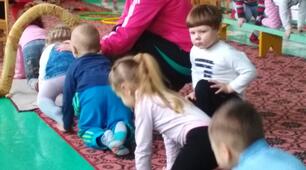 Спортивна розвага:  “Ми маленькі дошкільнята”