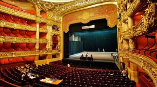 Im Theater