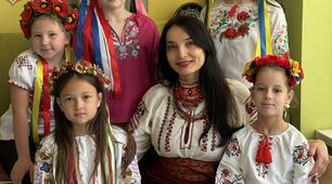 Розвиток зв"язного мовлення . Усний твір "Моя Батьківщина"