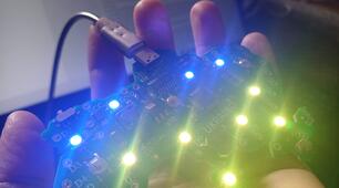 Робототехніка на Arduino.  Стрічка світлодіодів на фоторезисторі.