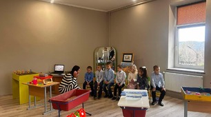 Інтегроване бінарне корекційно-виховне заняття з використання технології «Sand play» та здоров'язбережувальних технологій.