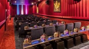 Theater und Kino (Kontrollarbeit)