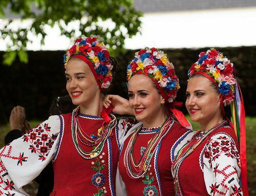 vasul on X: "Українські дівчата і жінки відносяться до найсильніщих жінок світового жінощтва .Вони красиві ,вродливі жартівливі працевиті,талоновиті а найголовніше сильні духом і волею.Тож нехай буде благословенним житя їхнє. https://t.co/mC0v02f6g4" / X