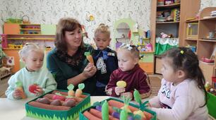 Заняття з ознайомленням з природою та  художньо – естетичного розвитку  (аплікація). Тема: «Смачні овочі на український борщик»