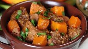 Страви із тушкованого мяса