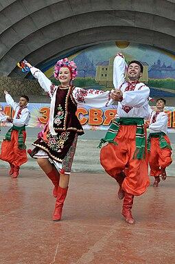 06034pyx-01b4-255x384.jpg