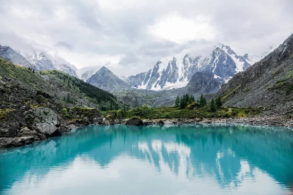 Гарний Краєвид Вид Гори Озеро Алтайський Край Росія — стокове фото