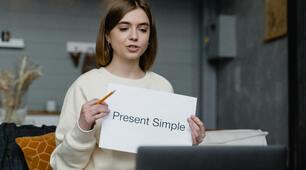 Тест на тему "PRESENT SIMPLE"