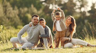 Конспект уроку на тему "Parents and their Children" 10-11