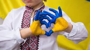 18."НАРОДНІ ОБРЯДИ ТА СИМВОЛИ"