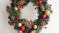 Година – майстер-клас по виготовленню різдвяного віночка «Christmas Greenery»