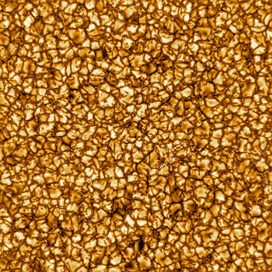 0603o82y-0750-940x940.jpg